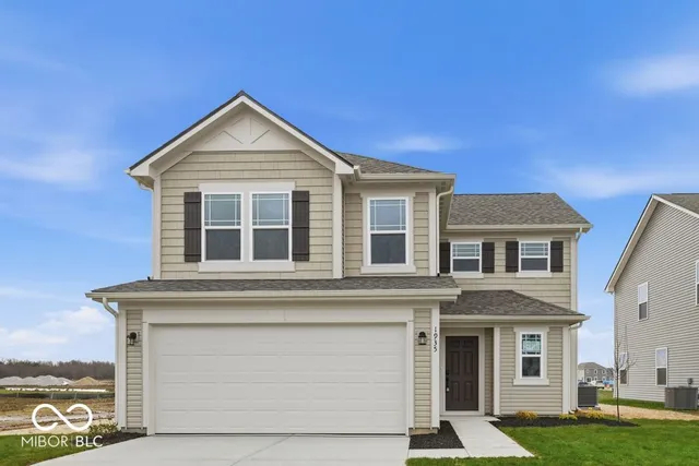 $265,999 | 1935 White Oak Lane, Shelbyville, IN 46176