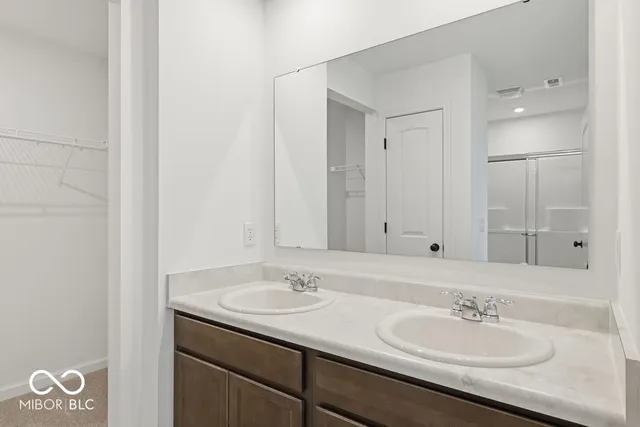 $265,999 | 1935 White Oak Lane, Shelbyville, IN 46176