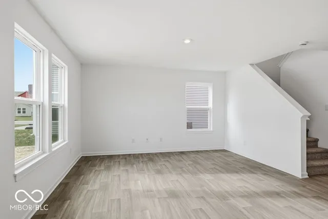 $265,999 | 1935 White Oak Lane, Shelbyville, IN 46176