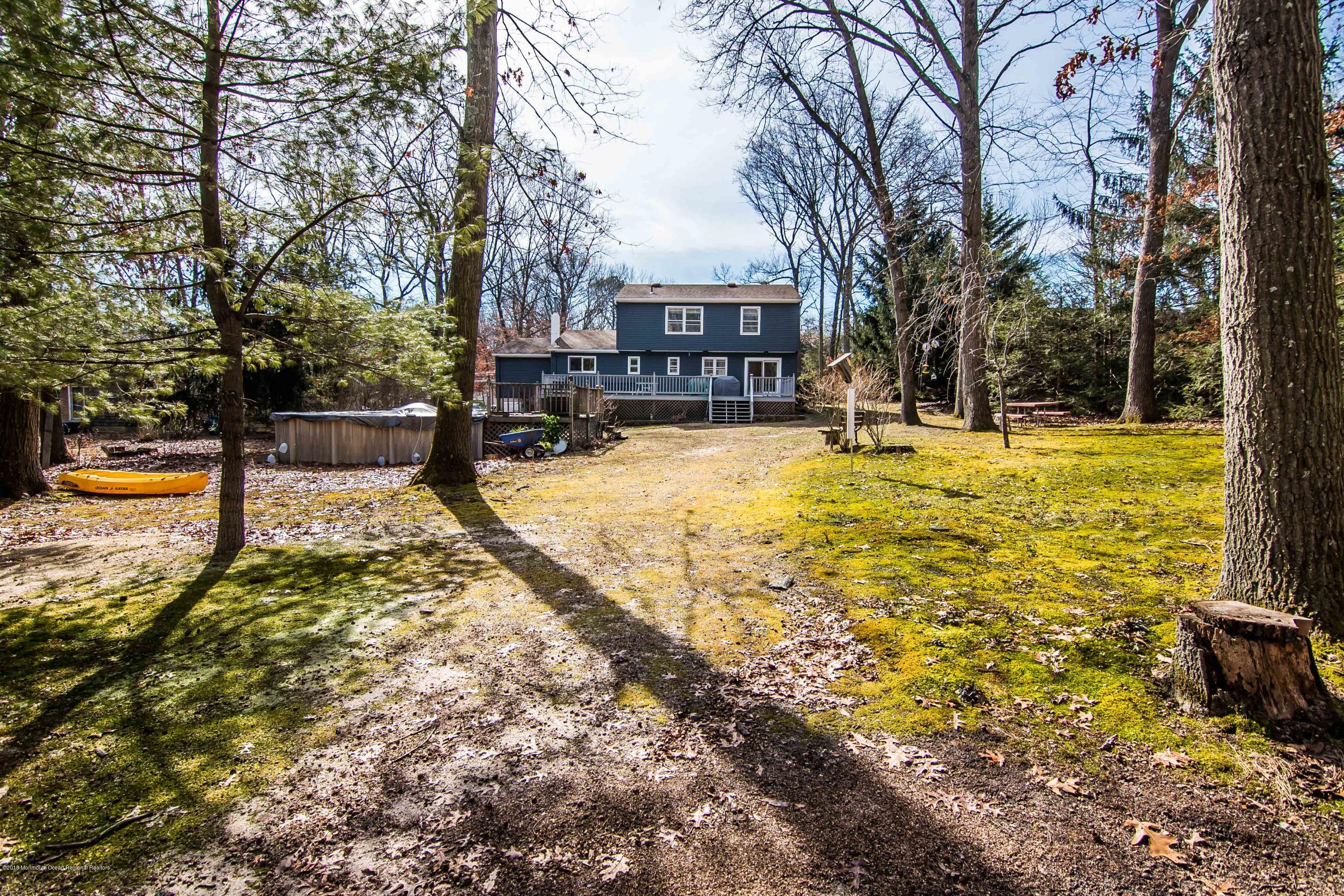 413 Leesville Road Jackson, NJ 08527 - Photo 12 of 24 413 Leesville deep yard