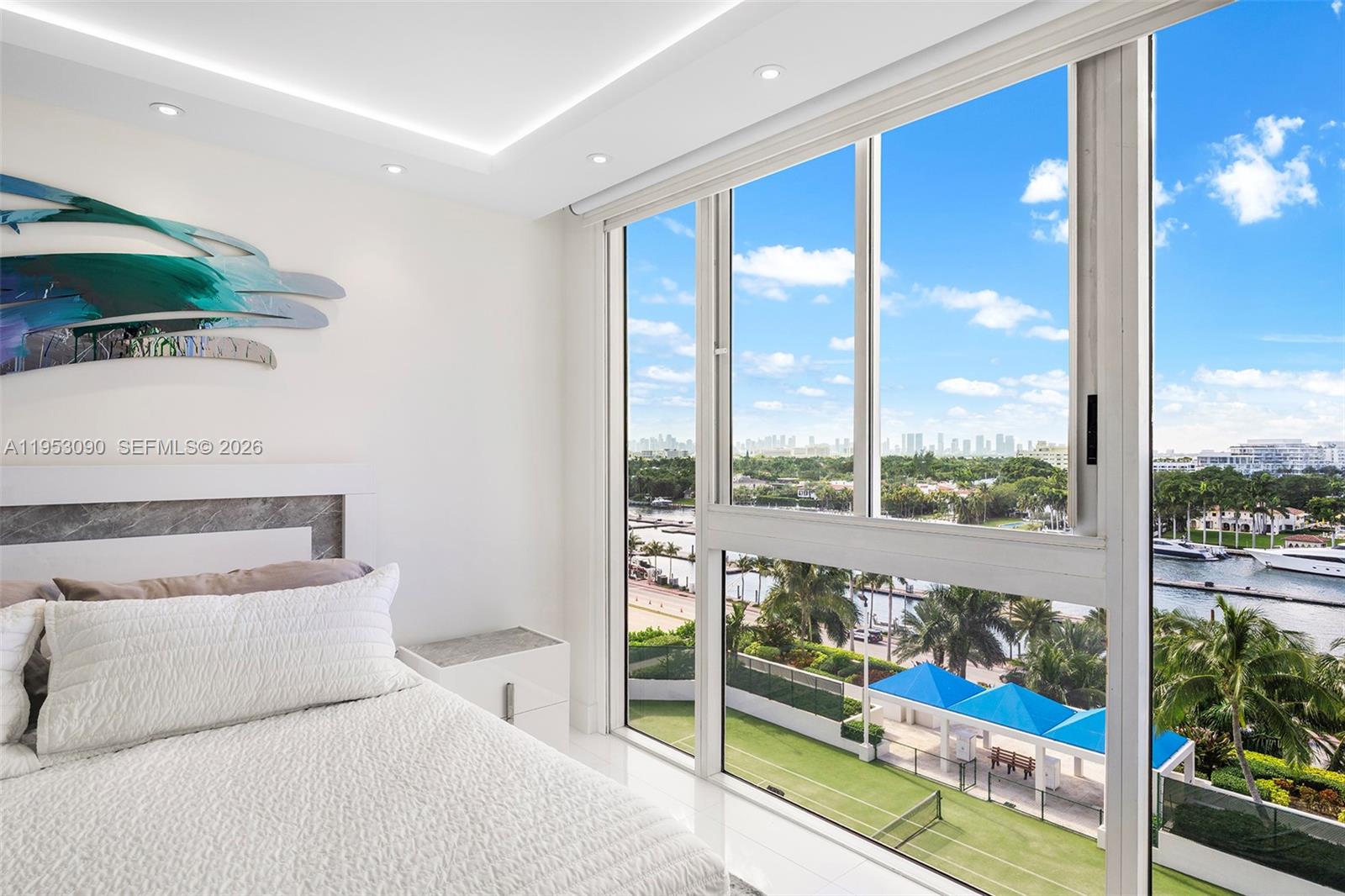 4779 Collins Avenue, Unit 907 Miami Beach, FL 33140 - Photo 13 of 45