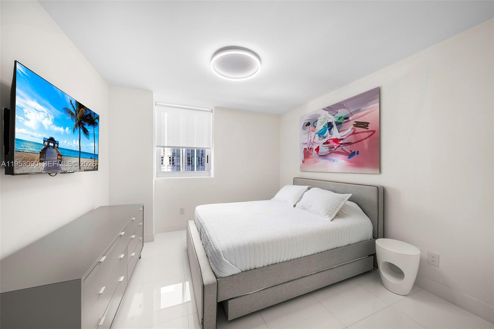 4779 Collins Avenue, Unit 907 Miami Beach, FL 33140 - Photo 17 of 45