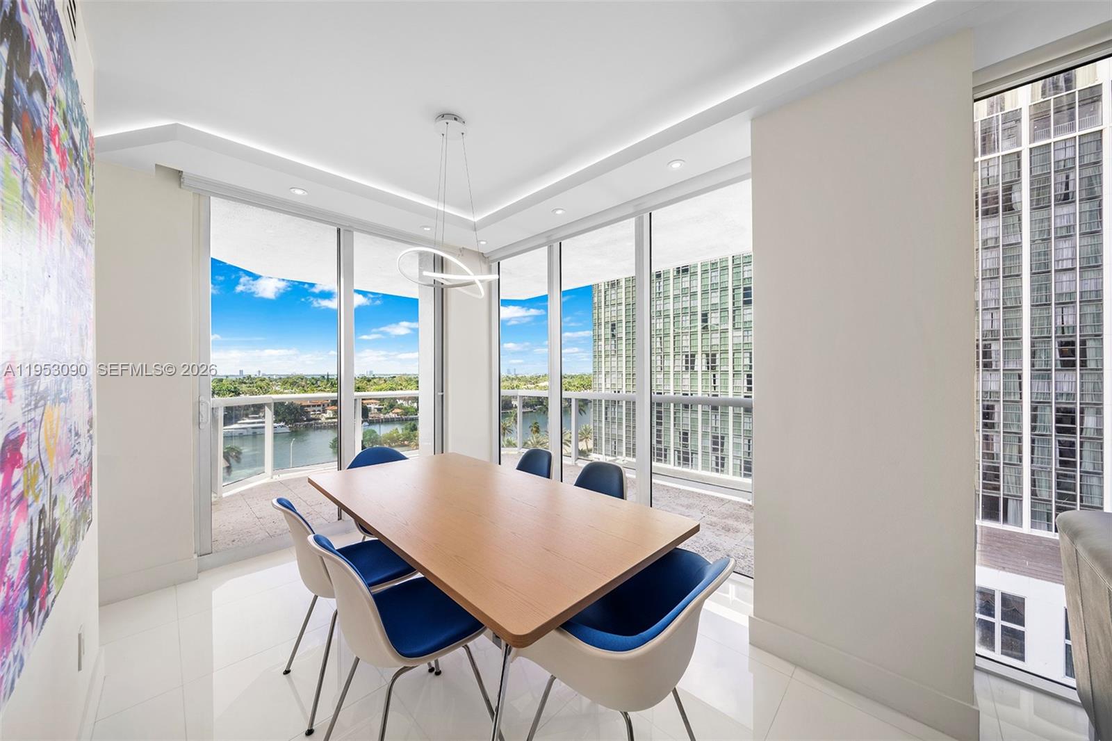 4779 Collins Avenue, Unit 907 Miami Beach, FL 33140 - Photo 9 of 45