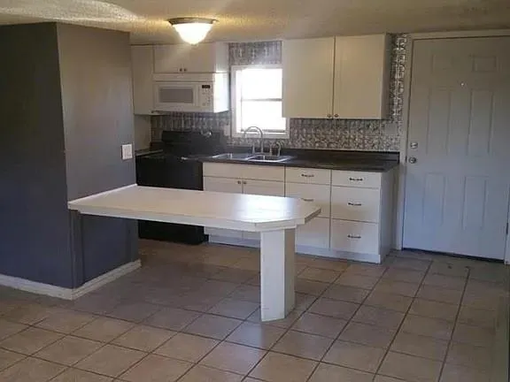 $950 | 624 East N 15th Street, Abilene, TX 79601