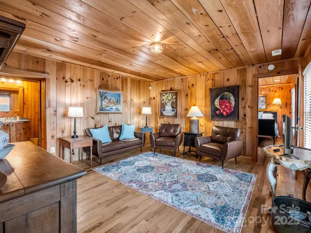 $945,000 | 1692 Becky Mountain Road, Brevard, NC 28712