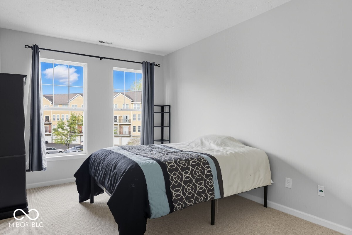 1066 Reserve Way Indianapolis, IN 46220 - Photo 22 of 47