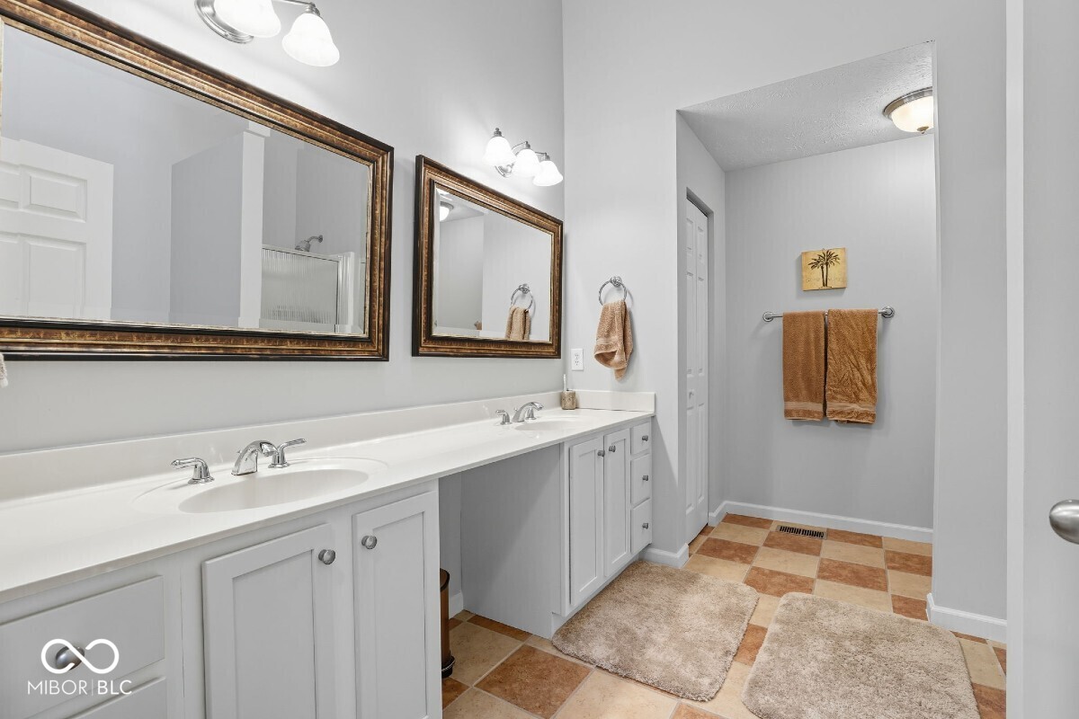 1066 Reserve Way Indianapolis, IN 46220 - Photo 39 of 47