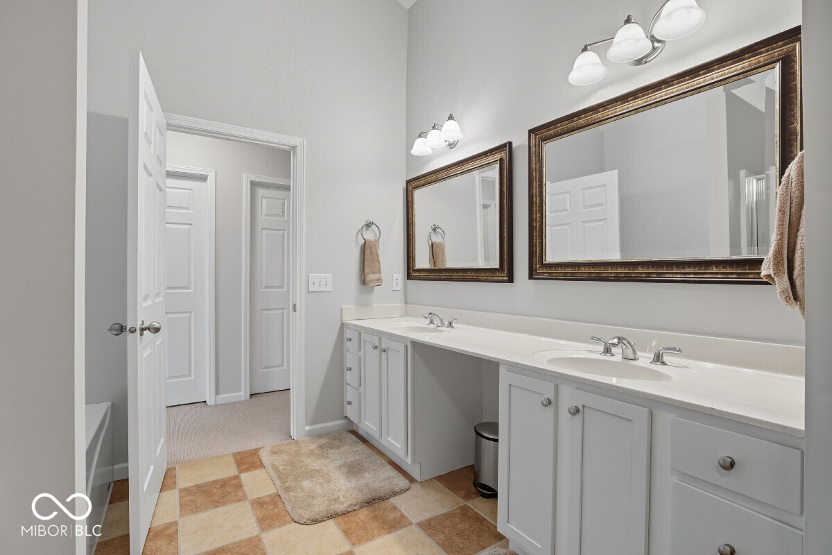 1066 Reserve Way Indianapolis, IN 46220 - Photo 41 of 47