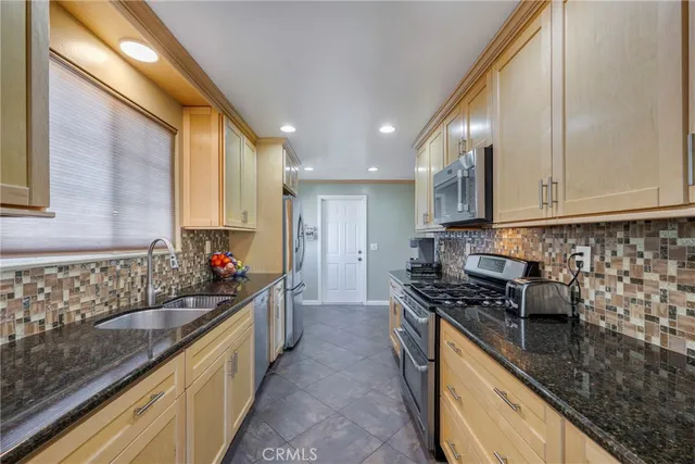 $949,900 | 7441 El Camino Circle, Buena Park, CA 90620