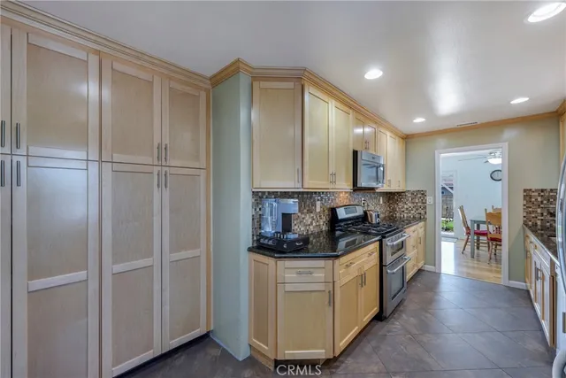 $949,900 | 7441 El Camino Circle, Buena Park, CA 90620