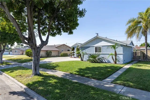 $949,900 | 7441 El Camino Circle, Buena Park, CA 90620