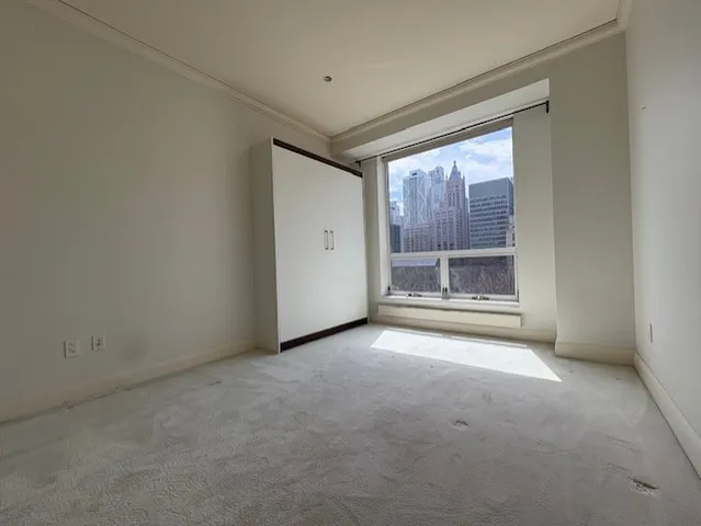 $875,000 | 270 East Pearson Street, Unit 602, Chicago, IL 60611