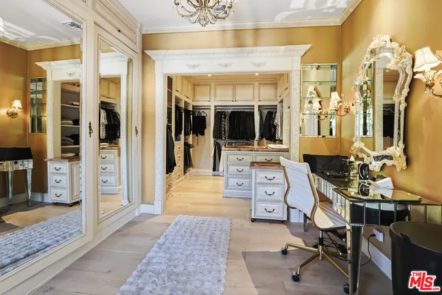 $15,000,000 | 23255 Mariposa De Oro Street, Malibu, CA 90265