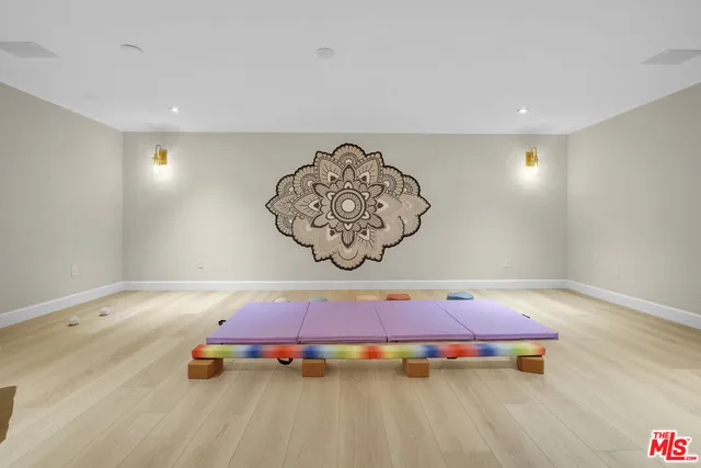 $15,000,000 | 23255 Mariposa De Oro Street, Malibu, CA 90265