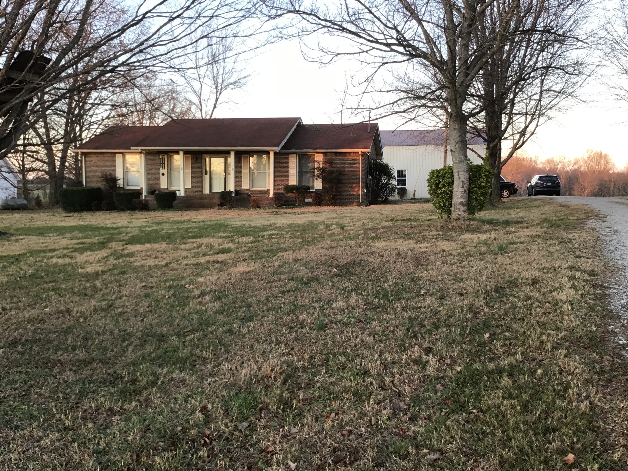 6830 Hester Road Springfield, TN 37172 - Photo 1 of 28 a front view of a house with a yard