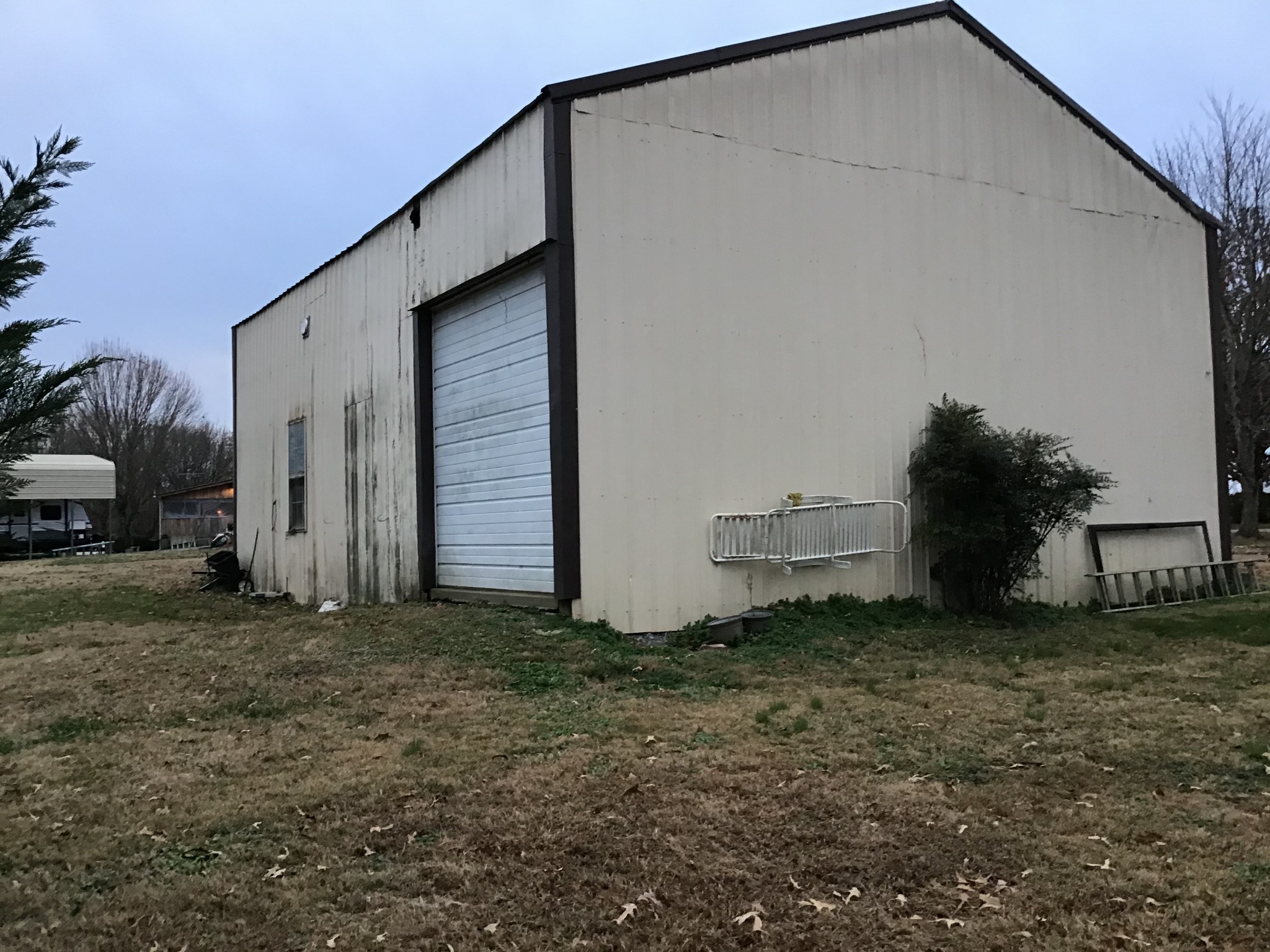 6830 Hester Road Springfield, TN 37172 - Photo 27 of 28 a view of a backyard