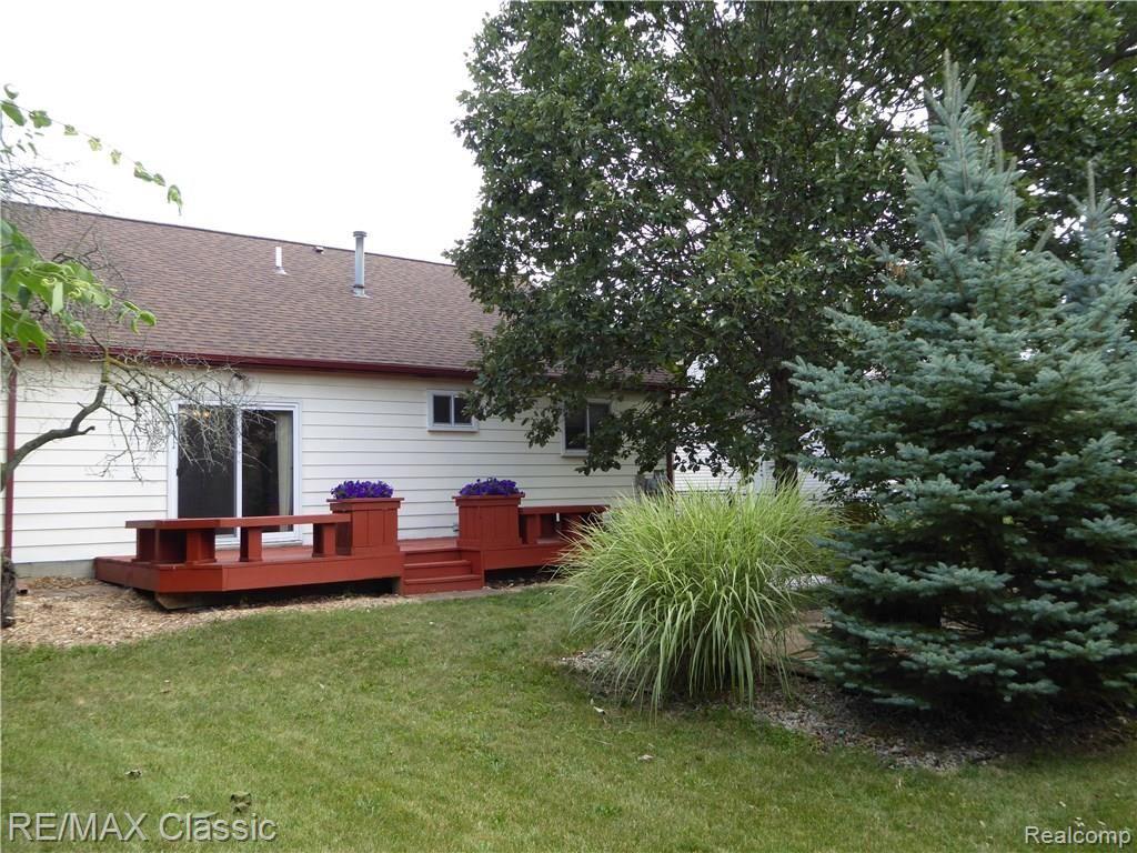 44009 Proctor Road Canton, MI 48188 - Photo 34 of 41 P1010303.JPG