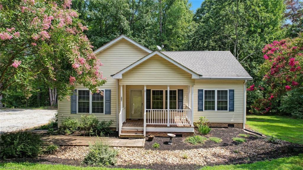 301 Sunset Road Pelham, NC 27311 - Photo 1 of 39 Gallery Image 1