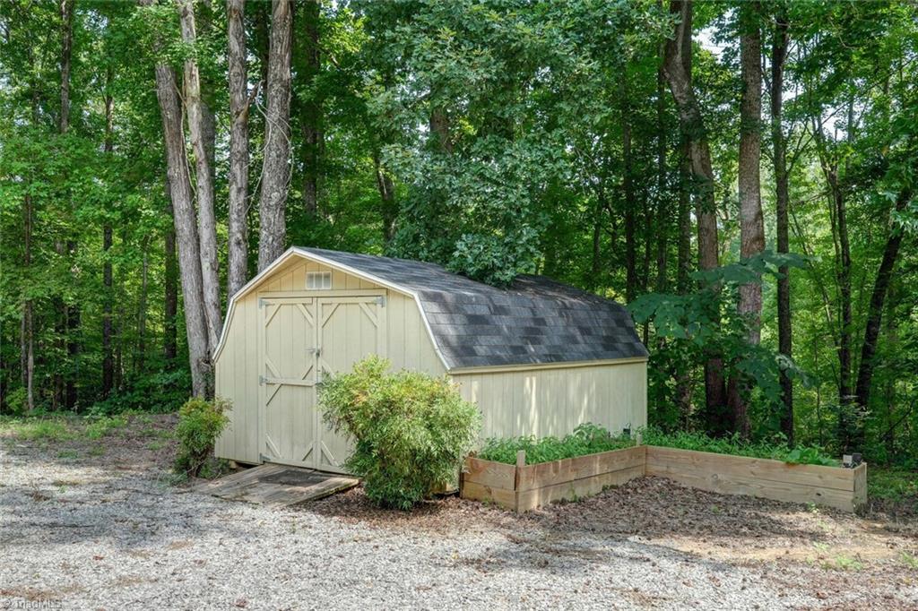301 Sunset Road Pelham, NC 27311 - Photo 36 of 39 Gallery Image 36