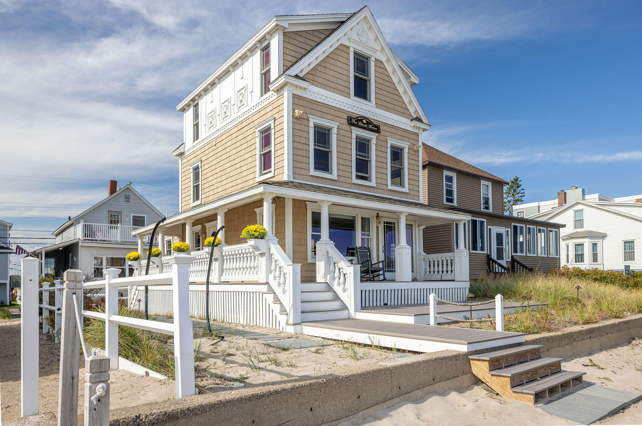 225 Atlantic Avenue Wells, ME 04090 - Photo 4 of 40 Three Levels!