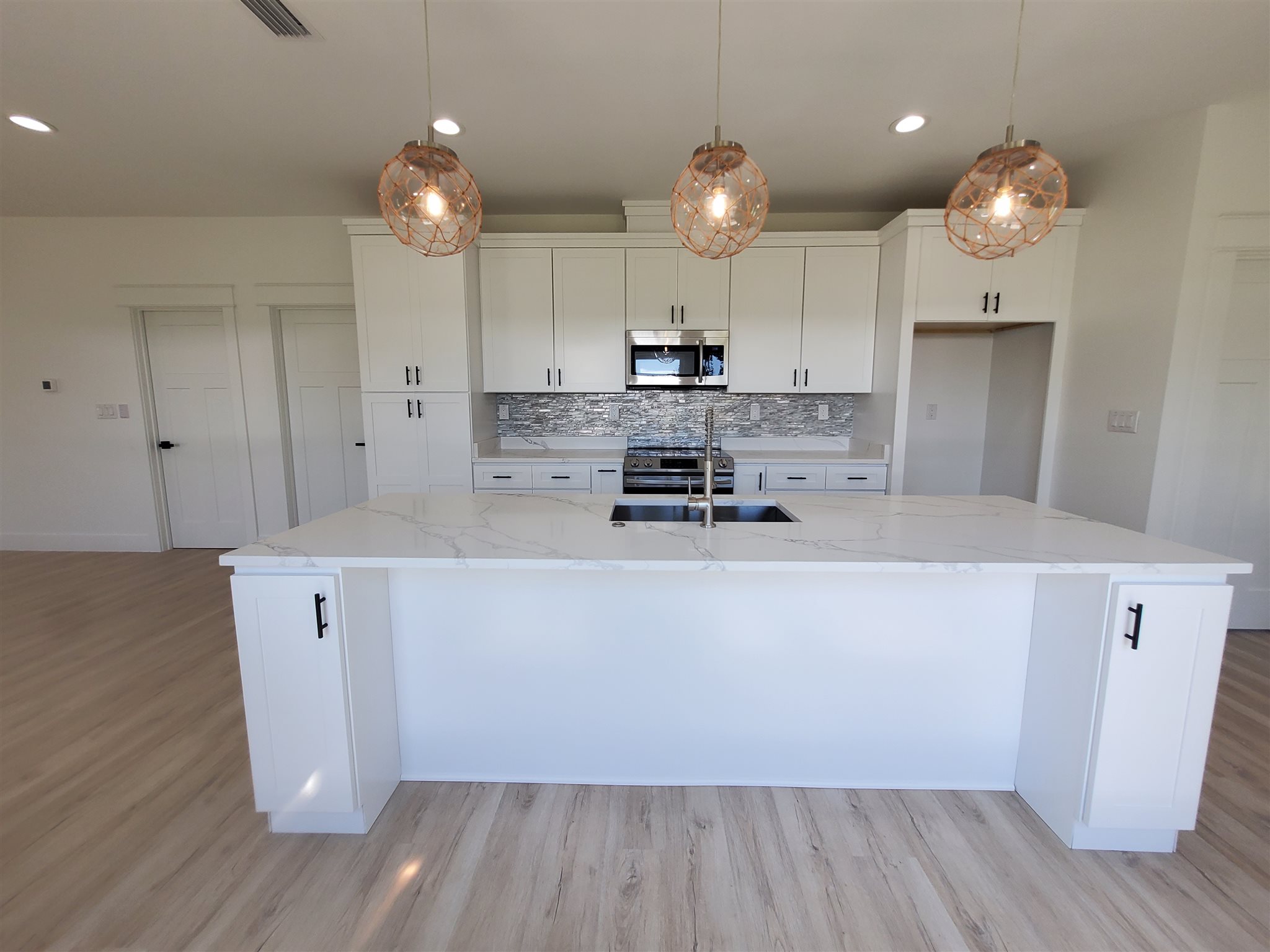 8040 Carmel Circle Foley, AL 36535 - Photo 4 of 20