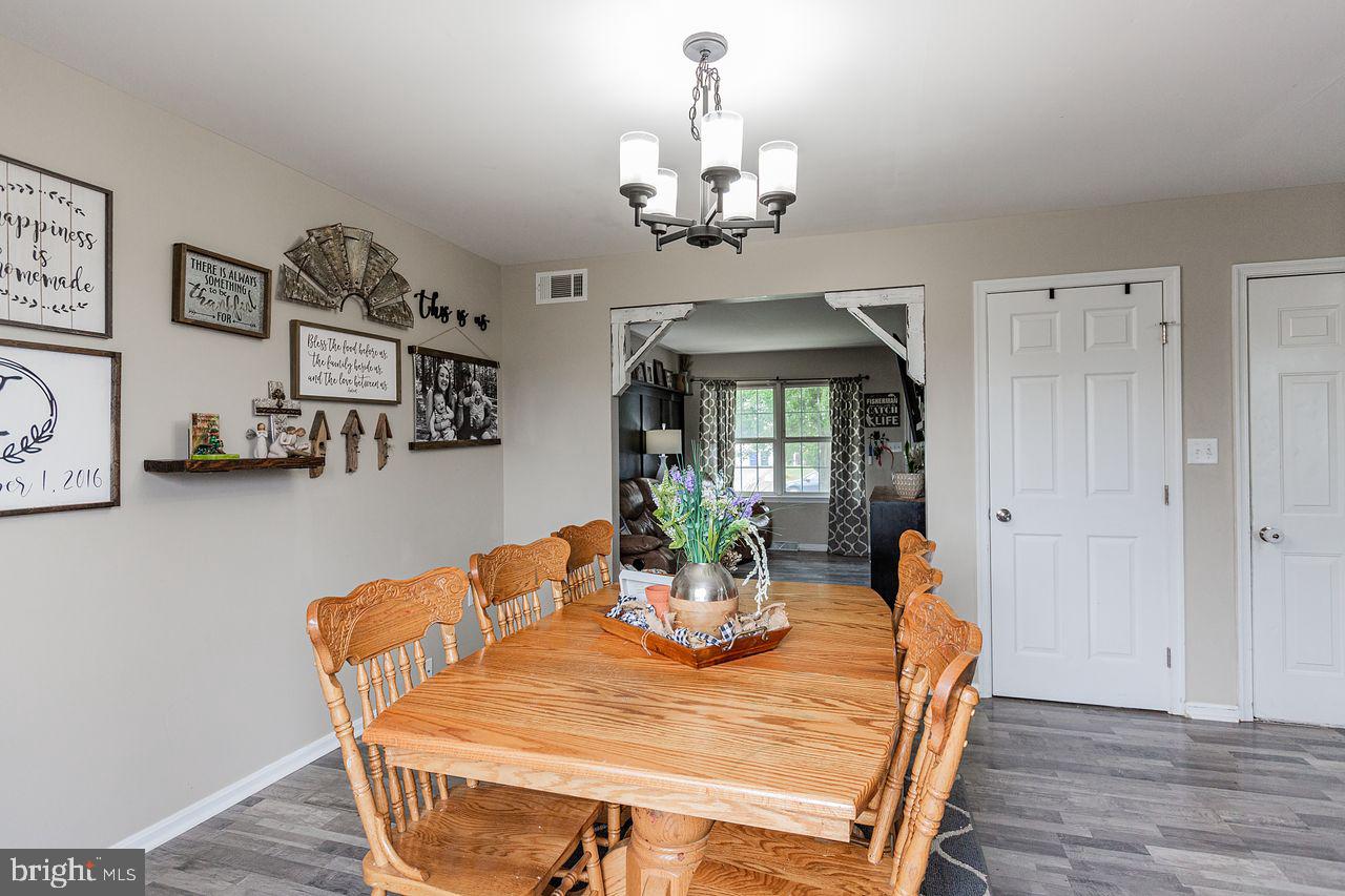 2865 Robin Road York, PA 17404 - Photo 35 of 74 Gallery Image 35