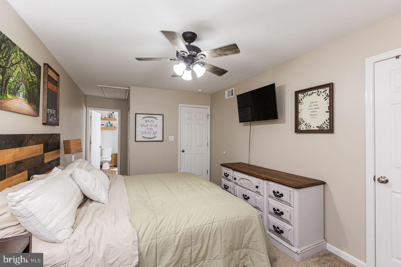 2865 Robin Road York, PA 17404 - Photo 44 of 74 Gallery Image 44