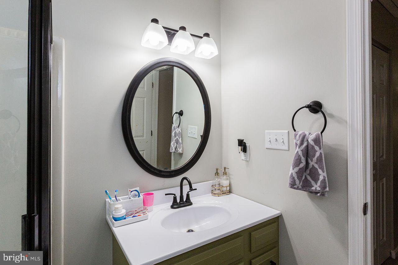 2865 Robin Road York, PA 17404 - Photo 46 of 74 Gallery Image 46
