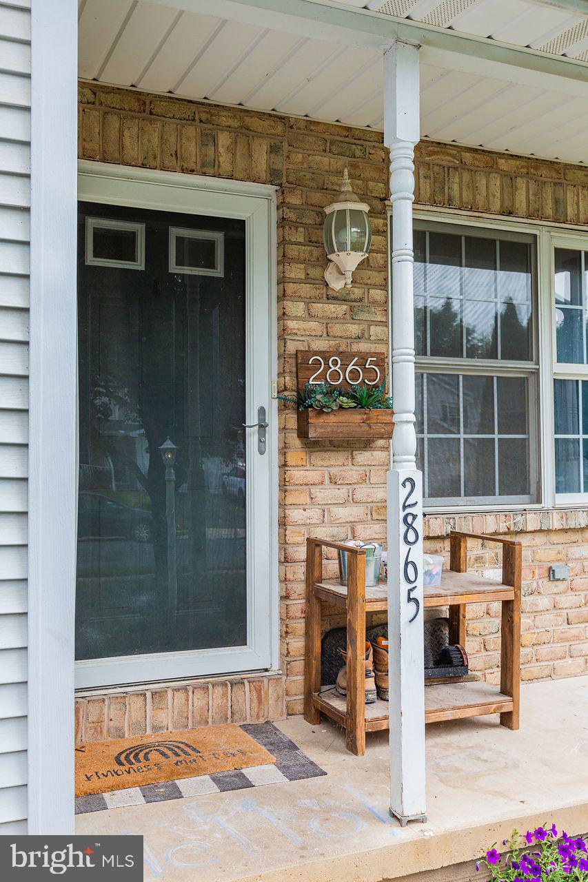 2865 Robin Road York, PA 17404 - Photo 8 of 74 Gallery Image 8