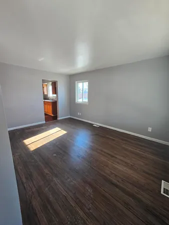 $175,000 | 6587 Elm Street, Taylor, MI 48180