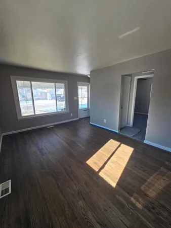 $175,000 | 6587 Elm Street, Taylor, MI 48180