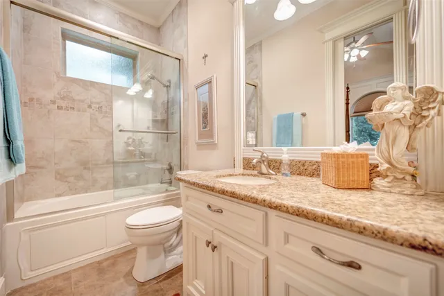 $935,000 | 3 Quinn's Cabin Court, Conroe, TX 77304