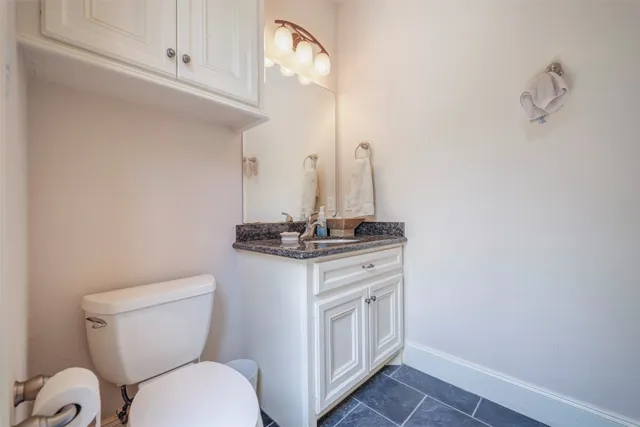 $935,000 | 3 Quinn's Cabin Court, Conroe, TX 77304