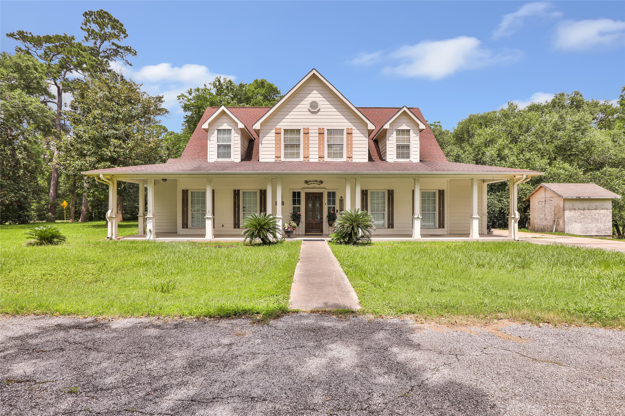 123 Burwell Road Highlands, TX 77562 - Photo 1 of 25 Welcome to your new home 123 Burwell Road