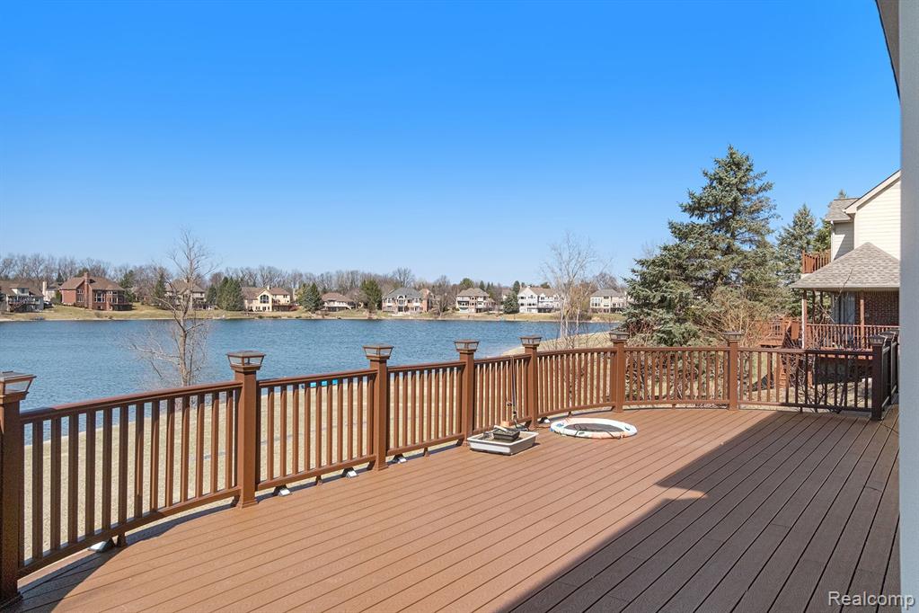 4536 Lohr Road Ann Arbor, MI 48108 - Photo 41 of 44 Gallery Image 41