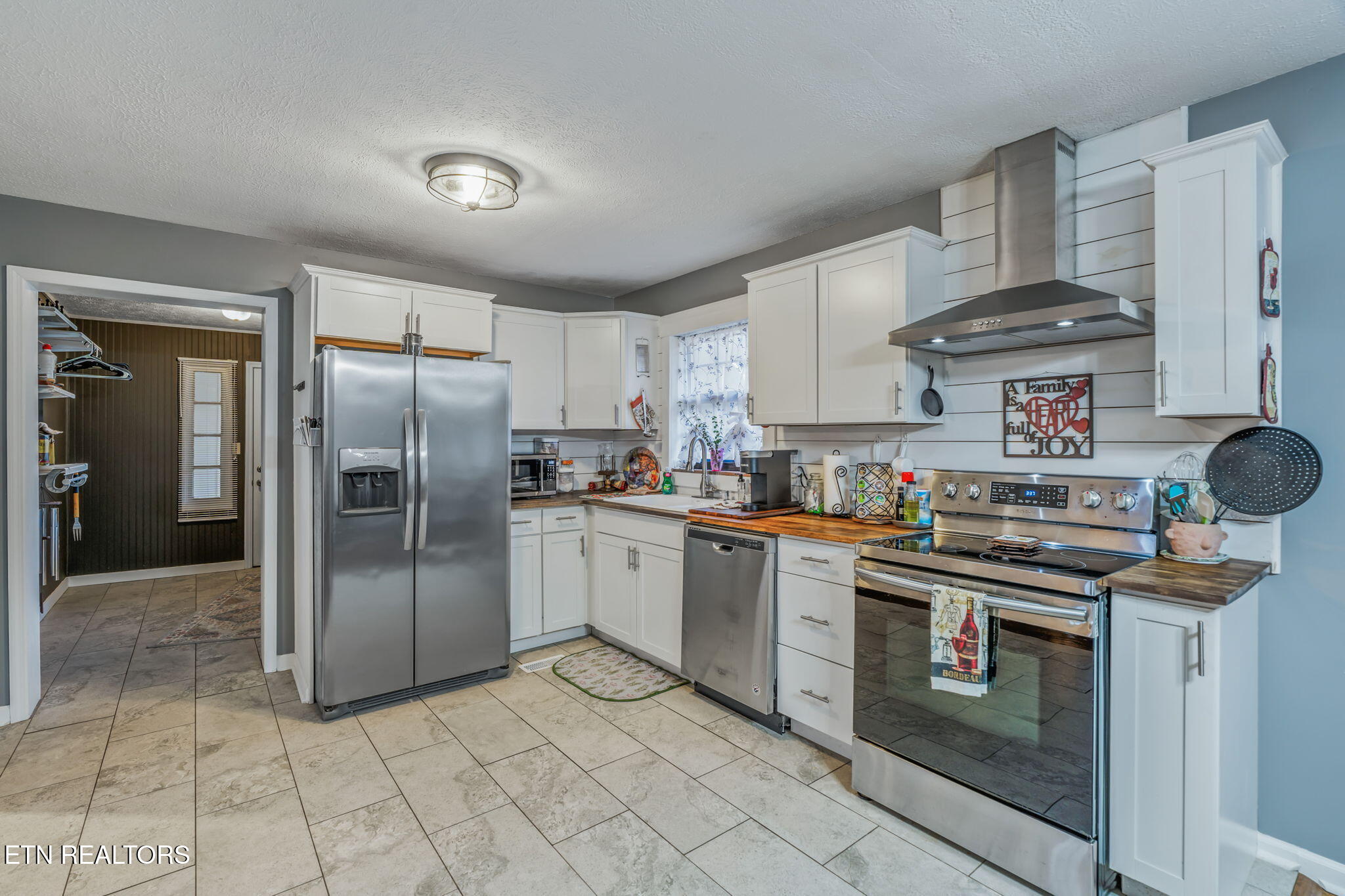 174 Jackson Road Caryville, TN 37714 - Photo 13 of 44 15-web-or-mls-174 Jackson Road-16