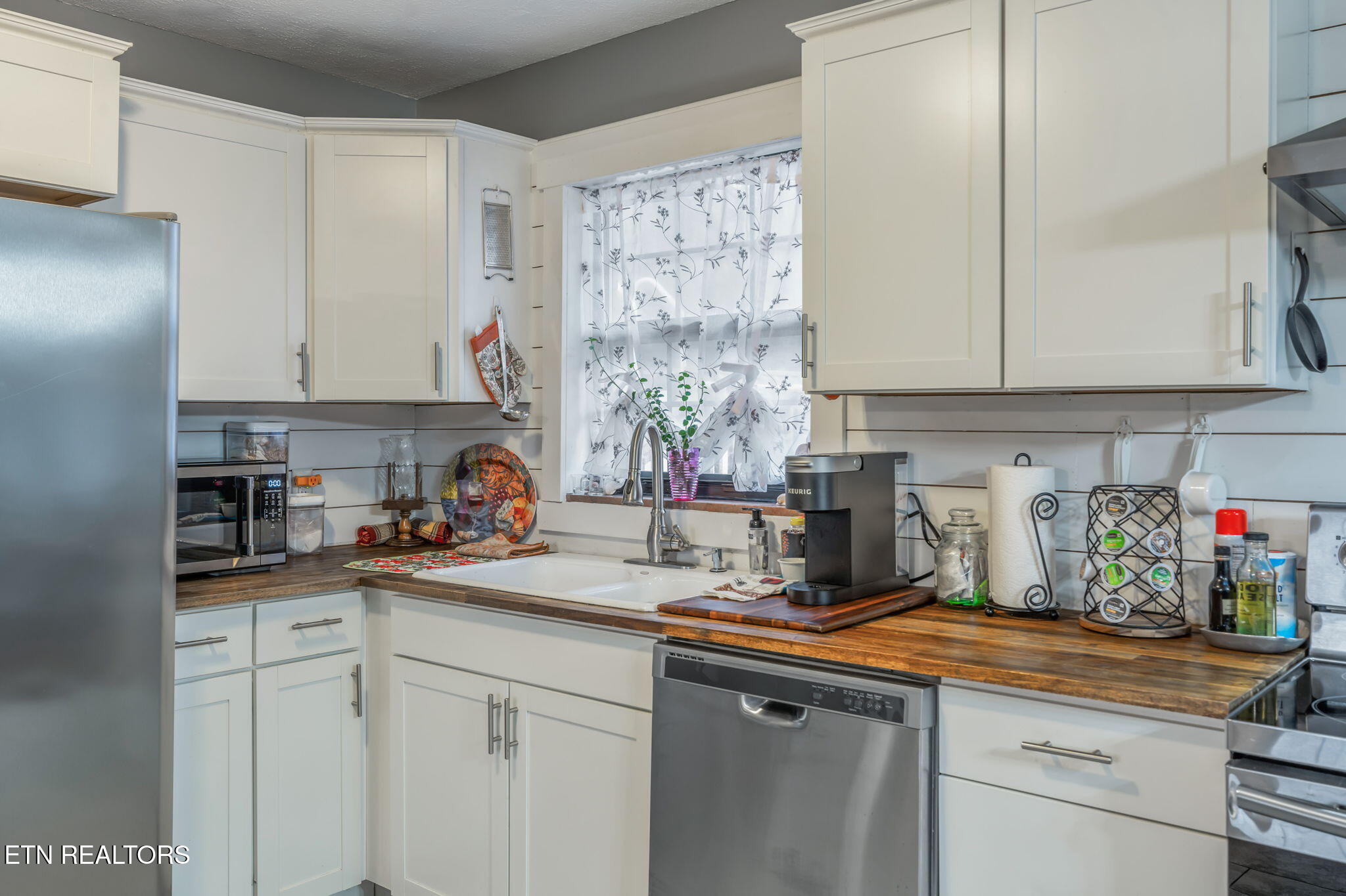 174 Jackson Road Caryville, TN 37714 - Photo 15 of 44 17-web-or-mls-174 Jackson Road-18