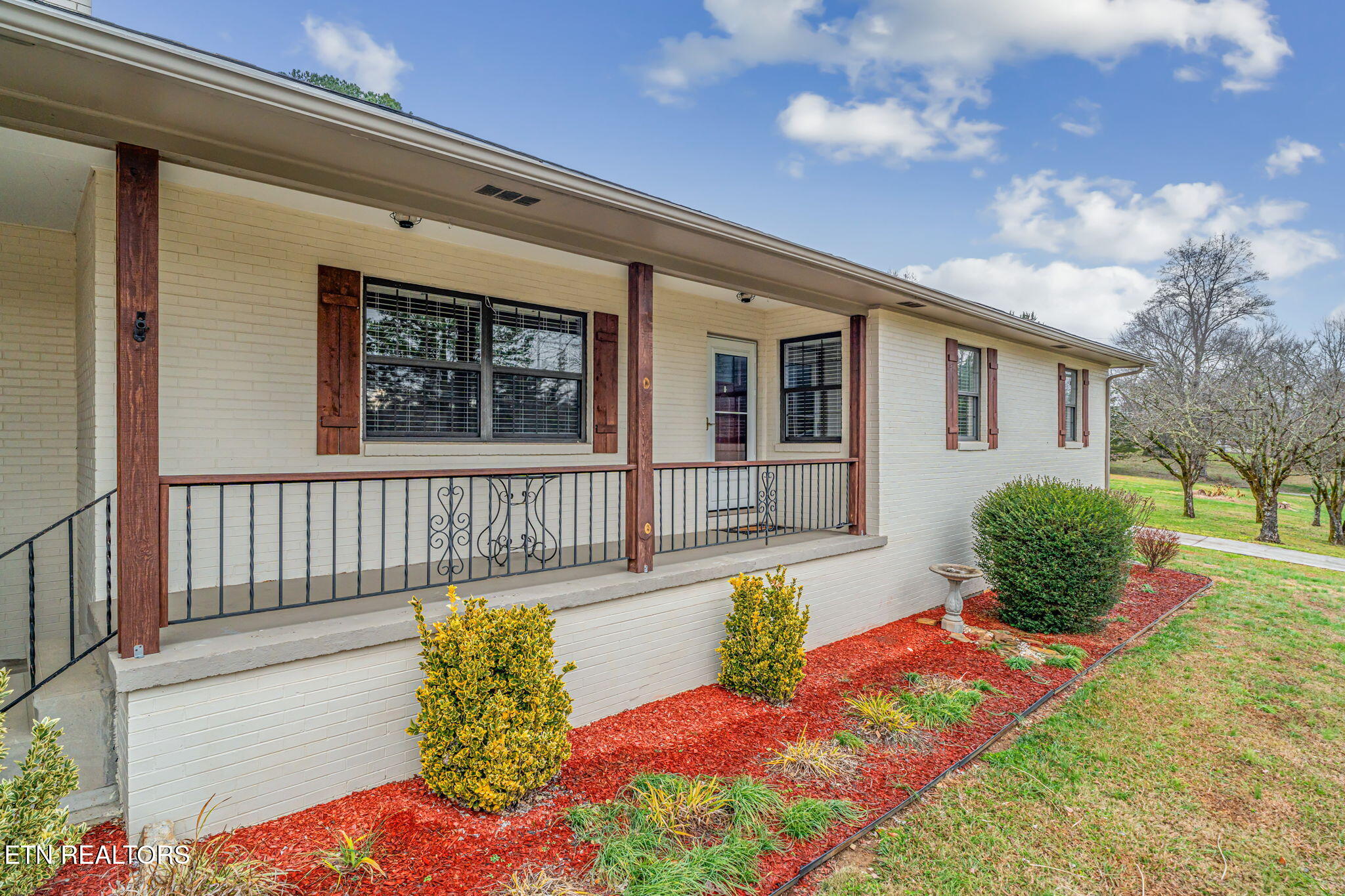 174 Jackson Road Caryville, TN 37714 - Photo 5 of 44 5-web-or-mls-174 Jackson Road-6