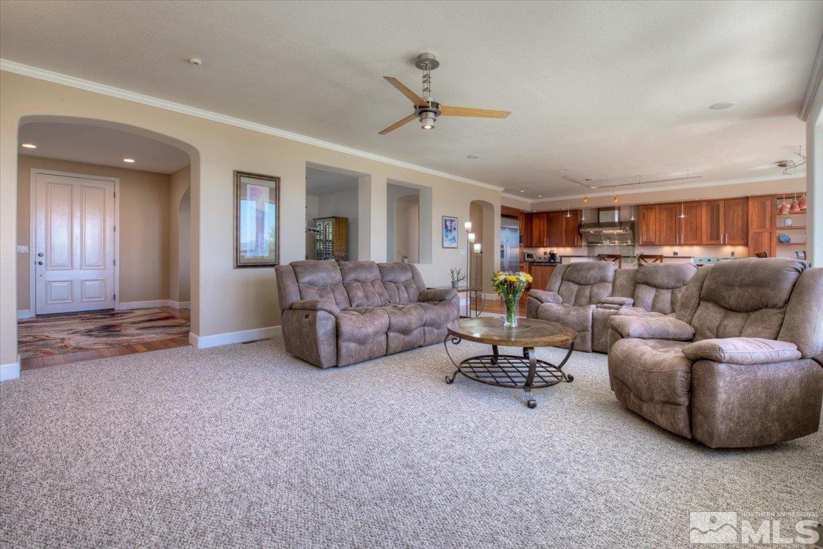 2901 Shale Creek Drive Reno, NV 89511 - Photo 4 of 40 Photo 4