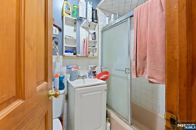 $720,000 | 6511 Hudson Avenue, West New York, NJ 07093