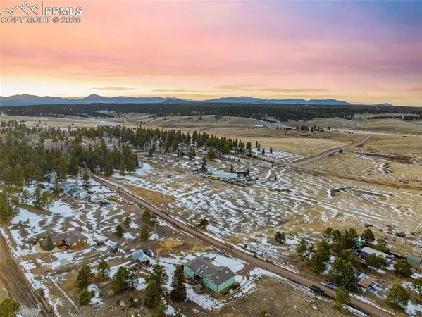 $413,000 | 1014 Elfin Glen Drive, Divide, CO 80814