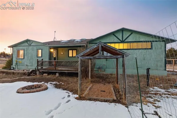 $413,000 | 1014 Elfin Glen Drive, Divide, CO 80814