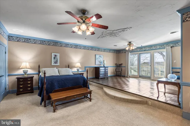 $469,900 | 930 Hickory Hill Lane, York, PA 17402