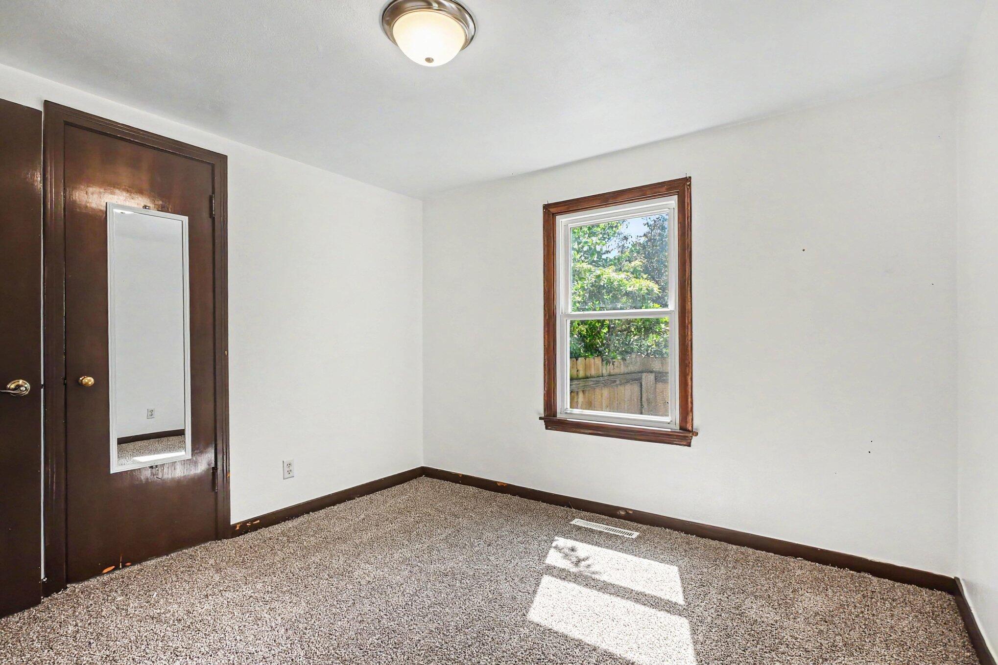 509 Allen Street La Porte, IN 46350 - Photo 12 of 25 2038x1359