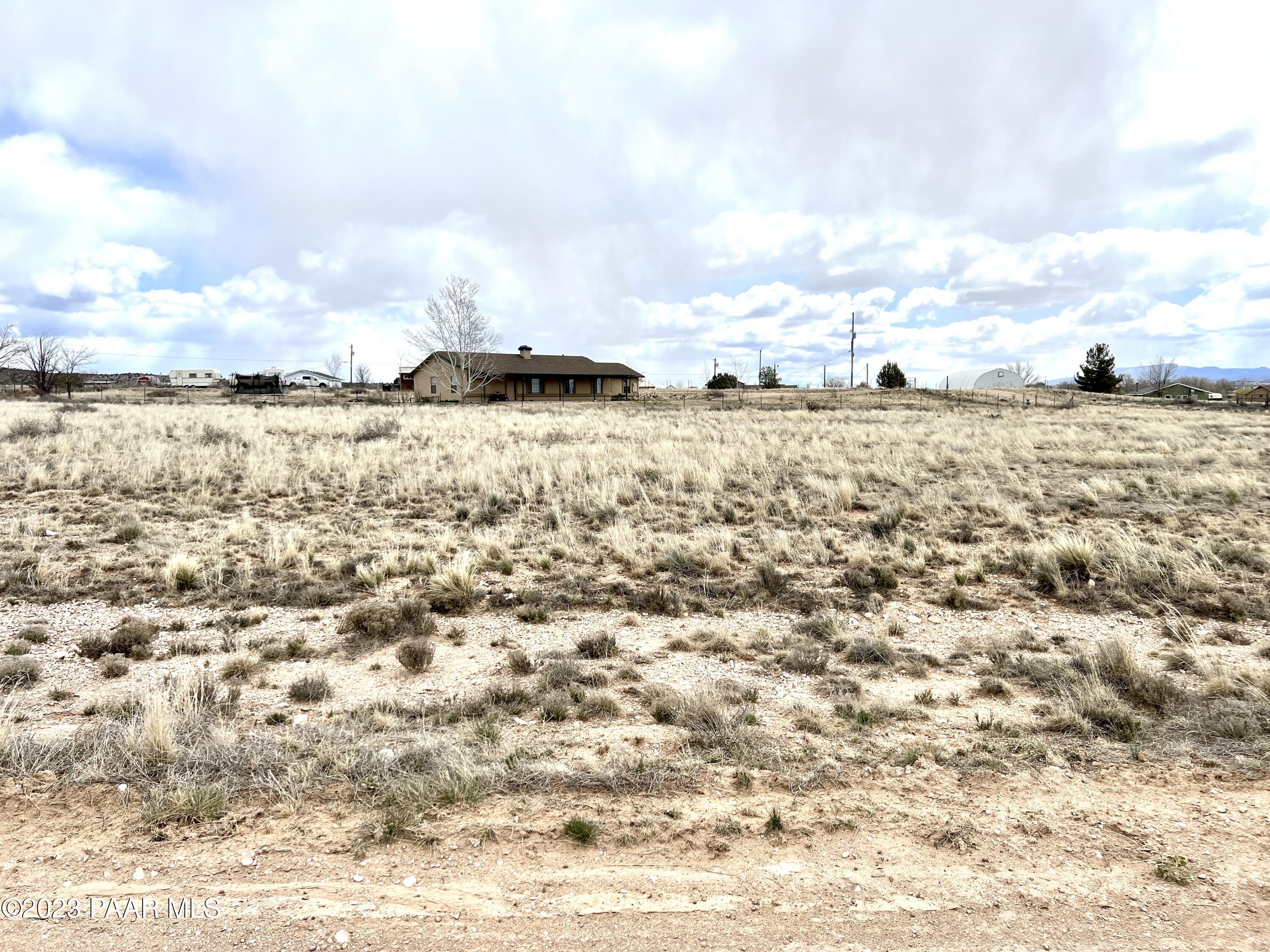 25725 North Patricia Road Paulden, AZ 86334 - Photo 8 of 9 a view of lake view and mountain