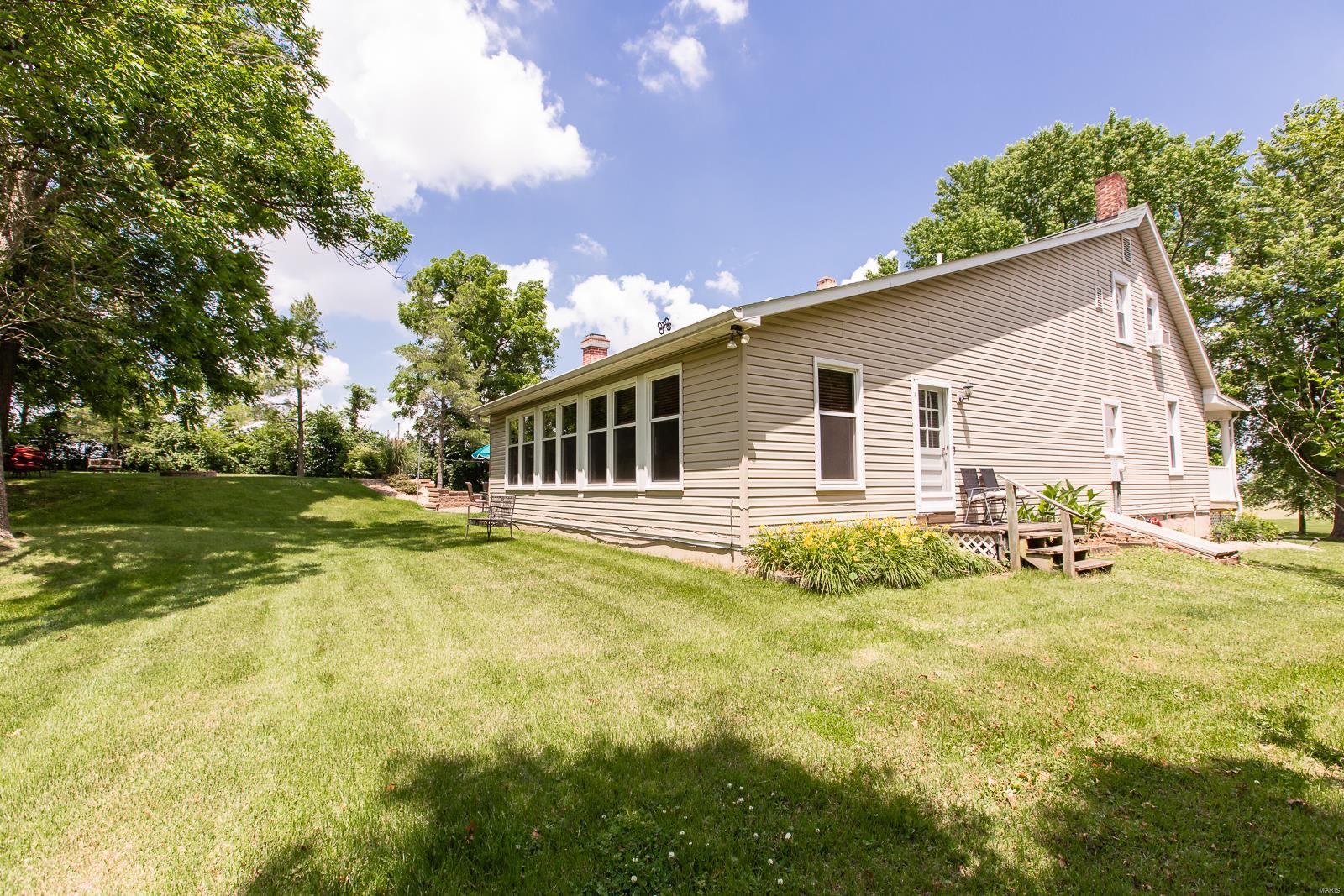 11115 Widicus Road Lebanon, IL 62254 - Photo 40 of 55