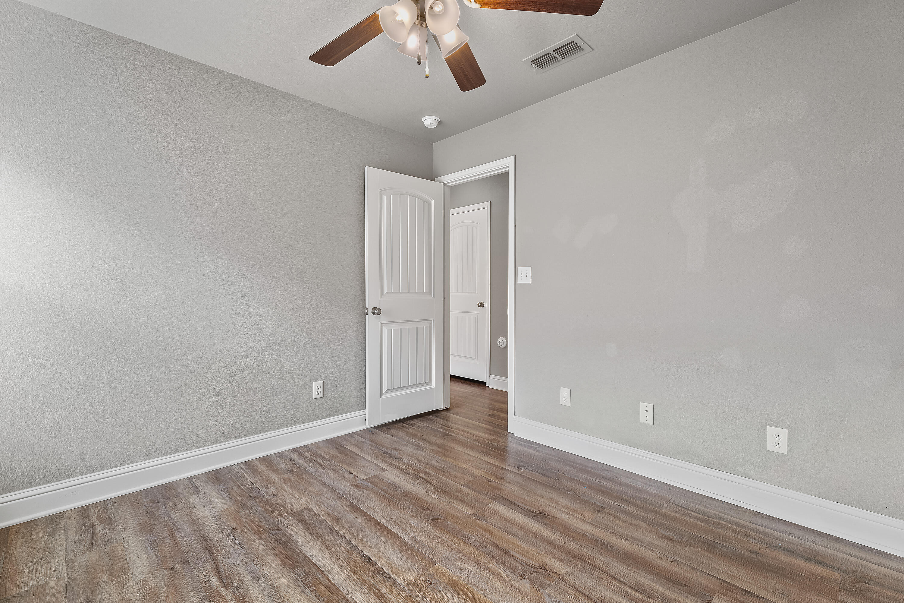 7029 34th Place Lubbock, TX 79407 - Photo 15 of 22 DSC01670