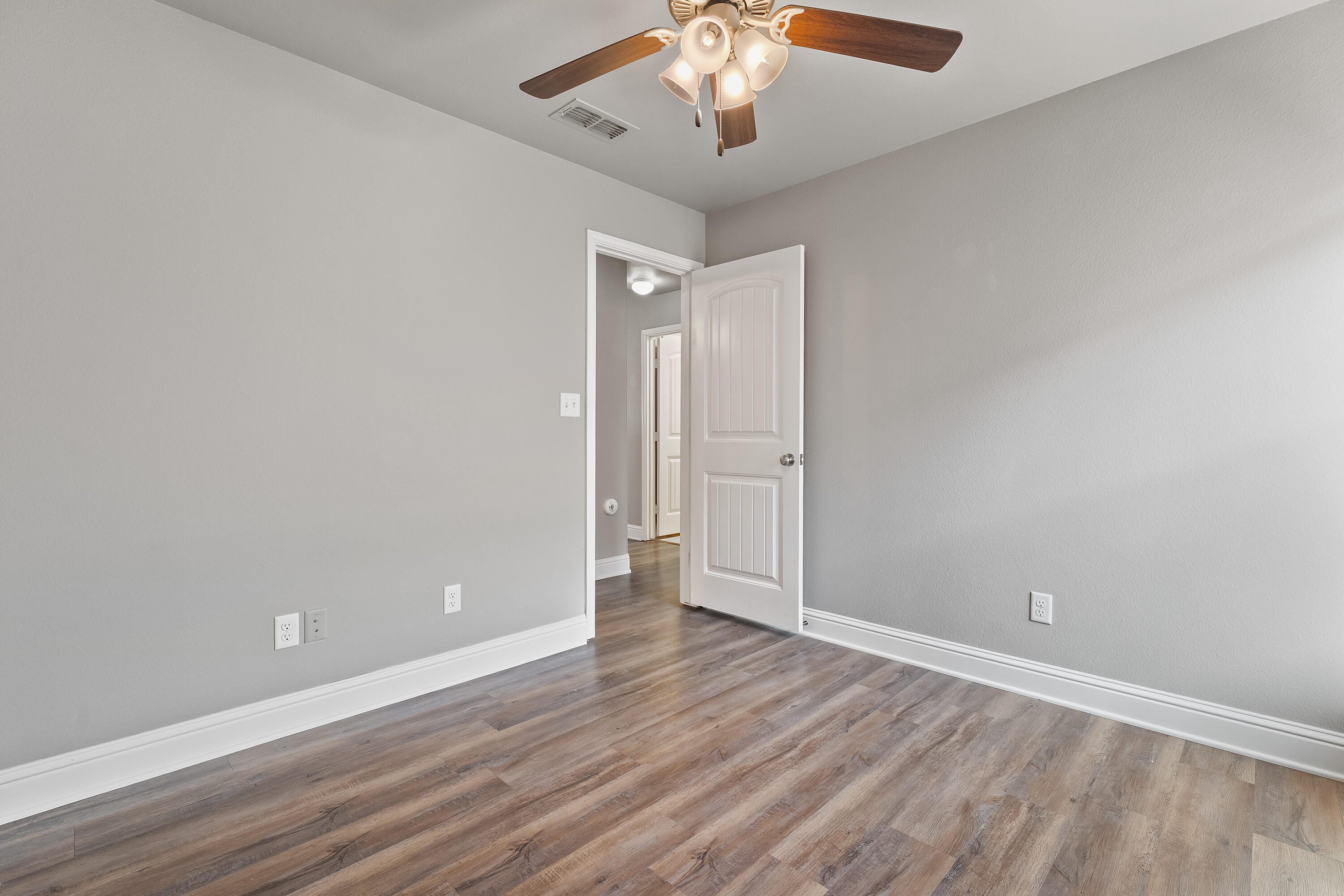 7029 34th Place Lubbock, TX 79407 - Photo 17 of 22 DSC01676