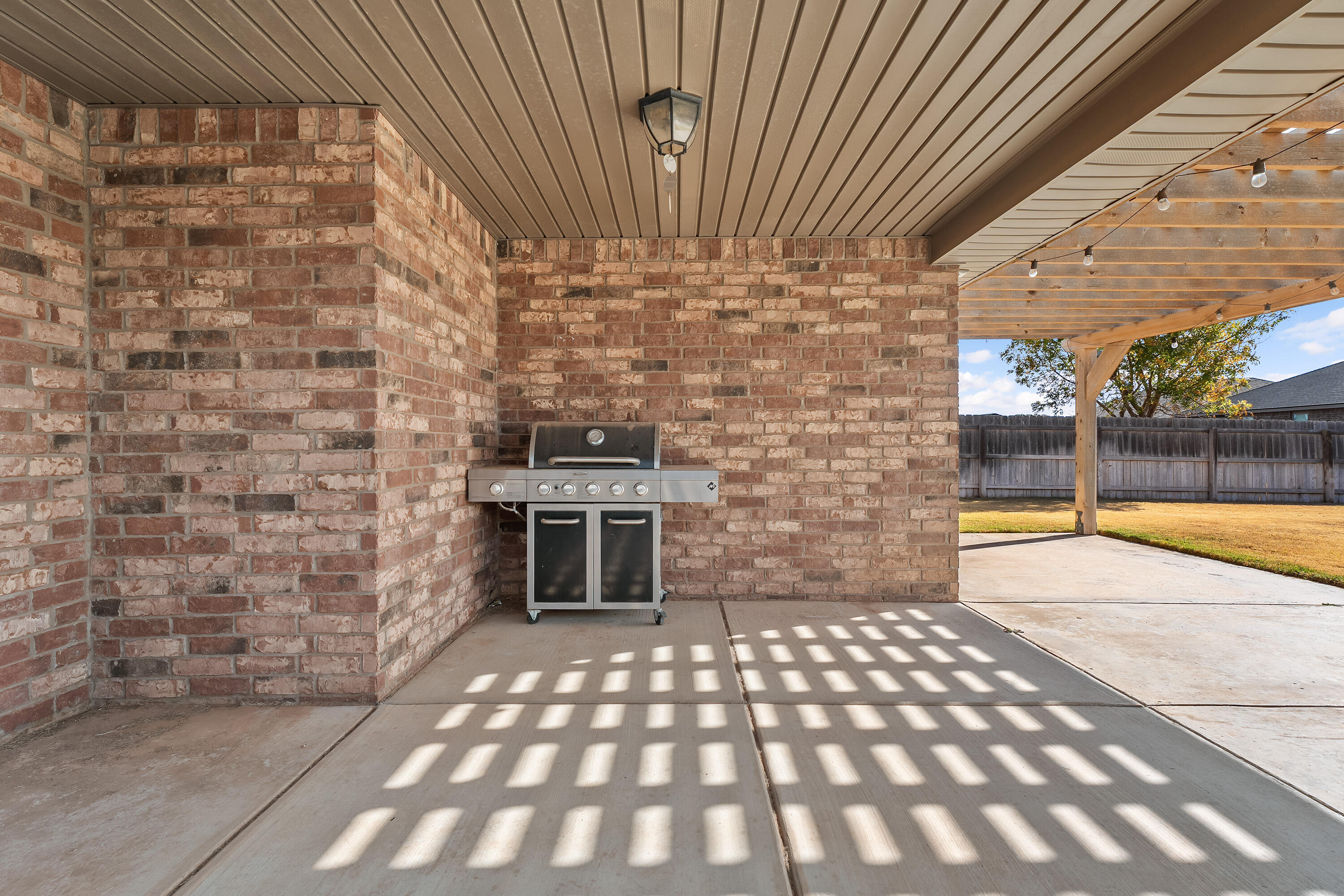 7029 34th Place Lubbock, TX 79407 - Photo 20 of 22 DSC01681