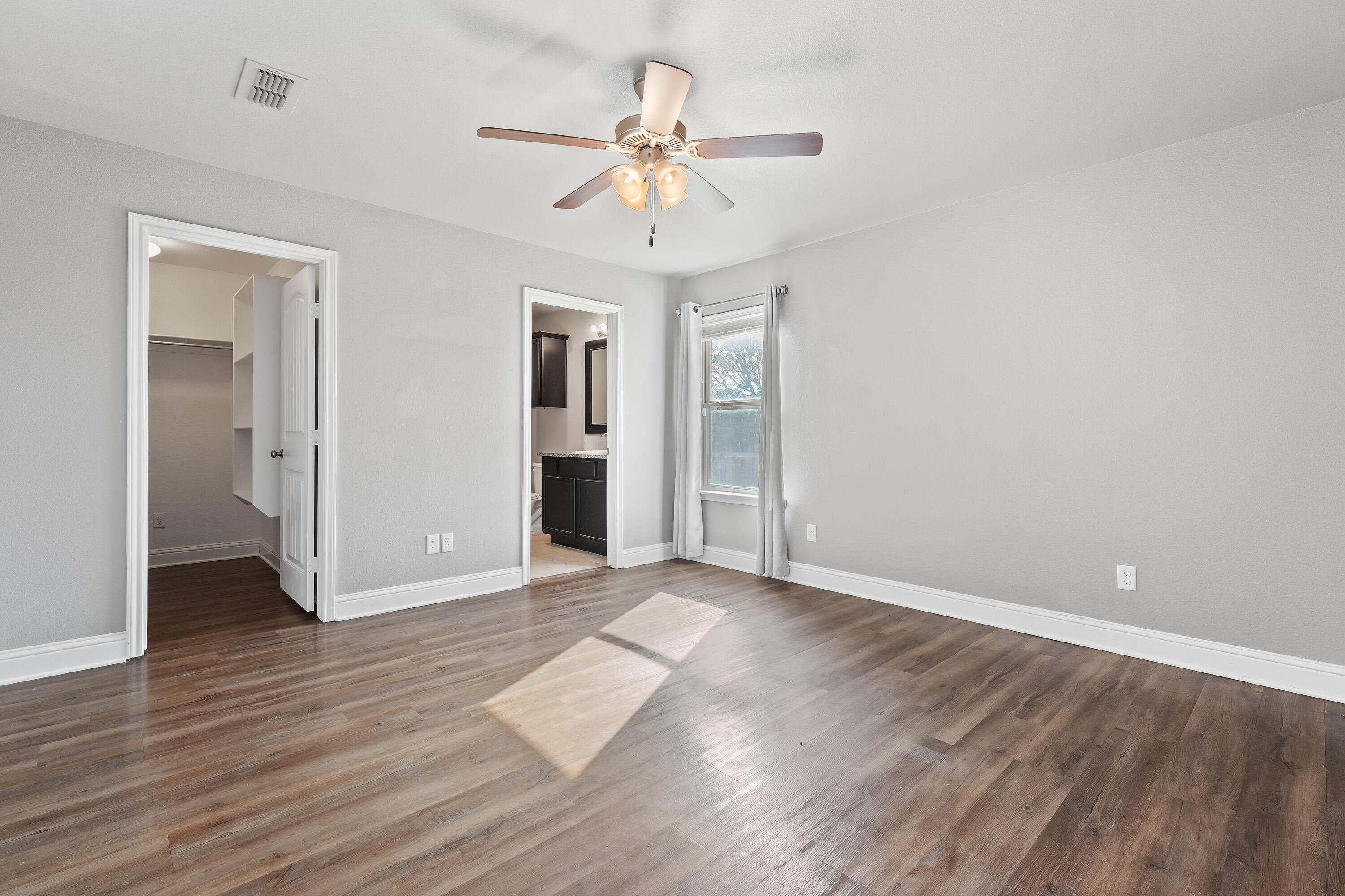 7029 34th Place Lubbock, TX 79407 - Photo 9 of 22 DSC01649